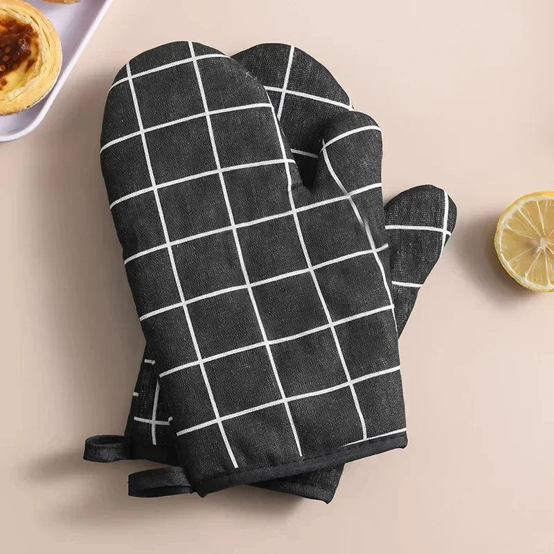 Oven Baking Gloves Oven Mitts Microwave Oven Gloves High-temperature Kitchen Baking Tools Bakeware Resistant Linen Gloves