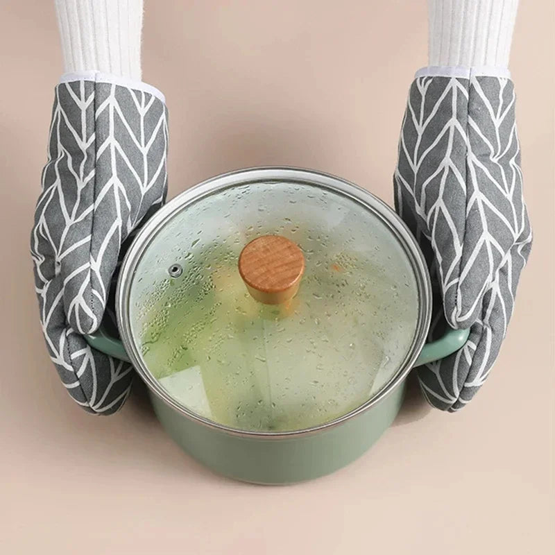 Oven Baking Gloves Oven Mitts Microwave Oven Gloves High-temperature Kitchen Baking Tools Bakeware Resistant Linen Gloves
