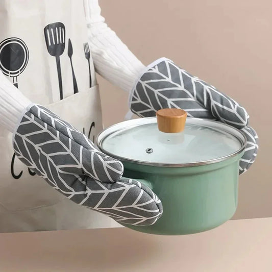 Oven Baking Gloves Oven Mitts Microwave Oven Gloves High-temperature Kitchen Baking Tools Bakeware Resistant Linen Gloves