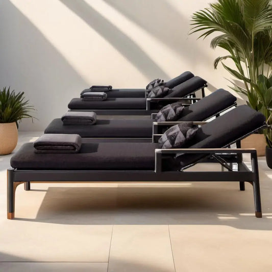 Hot Sale Outside Furniture Aluminum Sun Lounger Patio Pool Outdoor Daybed With Cushion